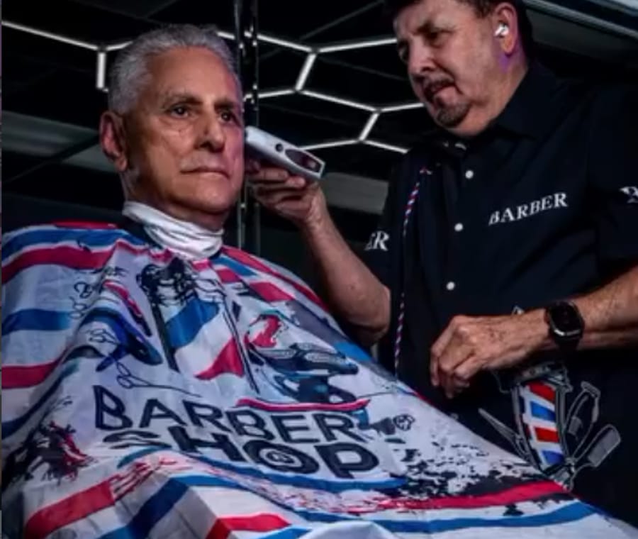 Cliente atendido en X Men Barber Shop